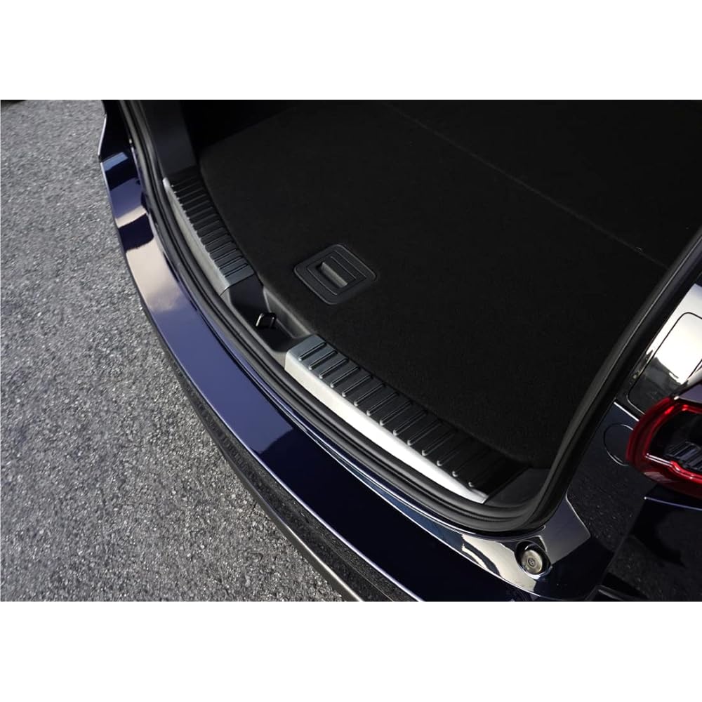 Samurai Produced Mazda CX-5 KF Series Late Luggage Scuff Plate 2P Black Hairline