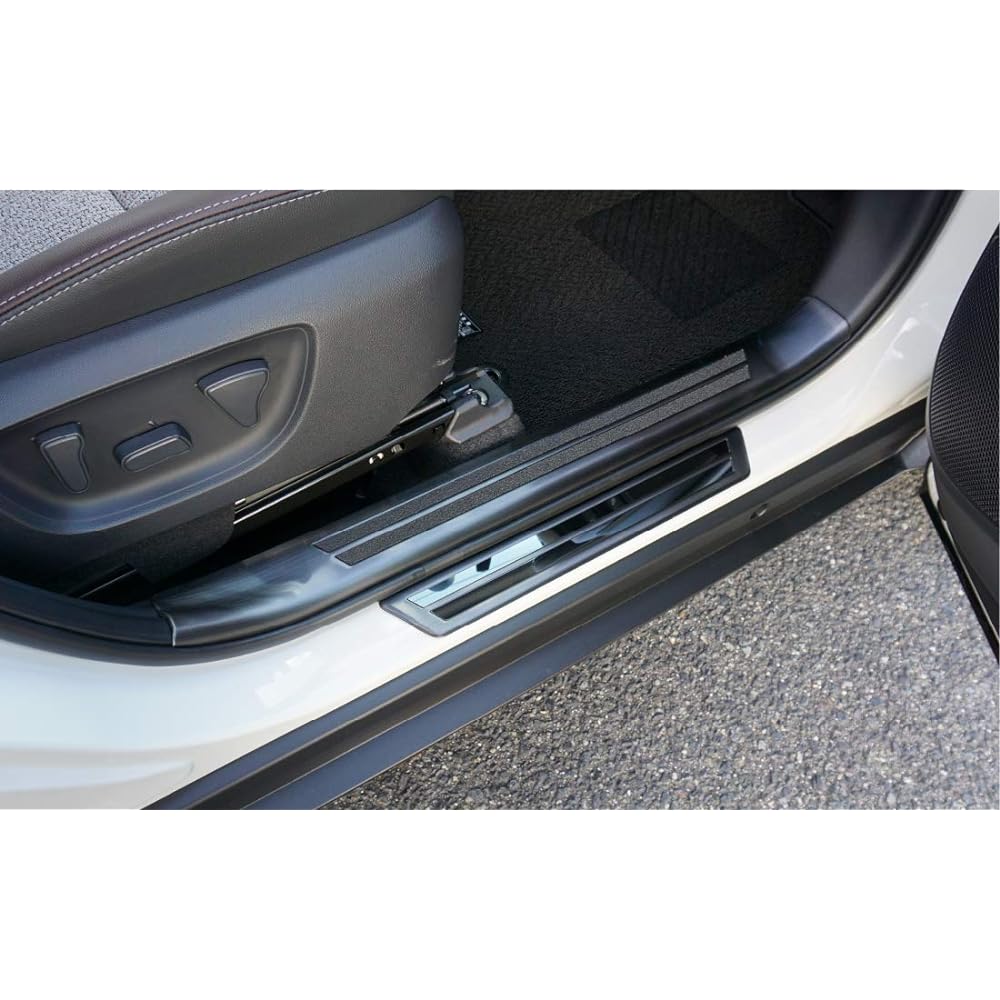 Samillai Radu Due Toyota Yaris Cross Exclusive Scuff Plate Side Step Inside & outside front / rear set 8P Black Hair Line