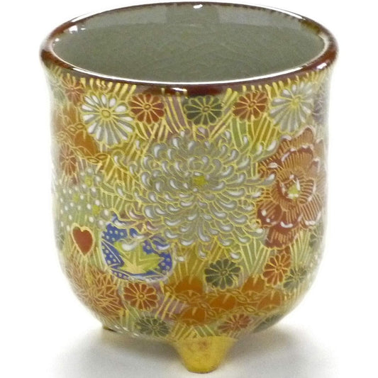 Kutani ware [Three-legged teacup] Kaga's lords and princesses Kibun (Kinhanazume)