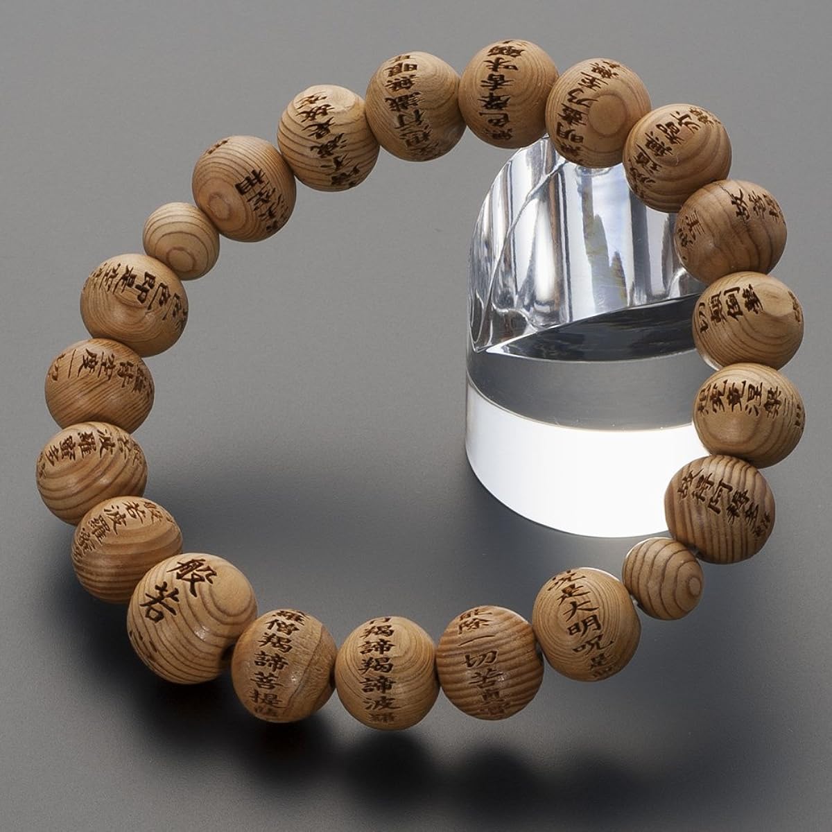 Buddhist Altar Shop Takita Shoten Specially Selected Bracelet Prayer Beads Heart Sutra Engraved Bracelet Yaku Cedar 10mm Beads (Shaku Rokudama) ◆ Rosary Bracelet, Amulet, Bracelet Prayer Beads, Bracelet Prayer Beads, Yakushima, Amulet [Certificate issued