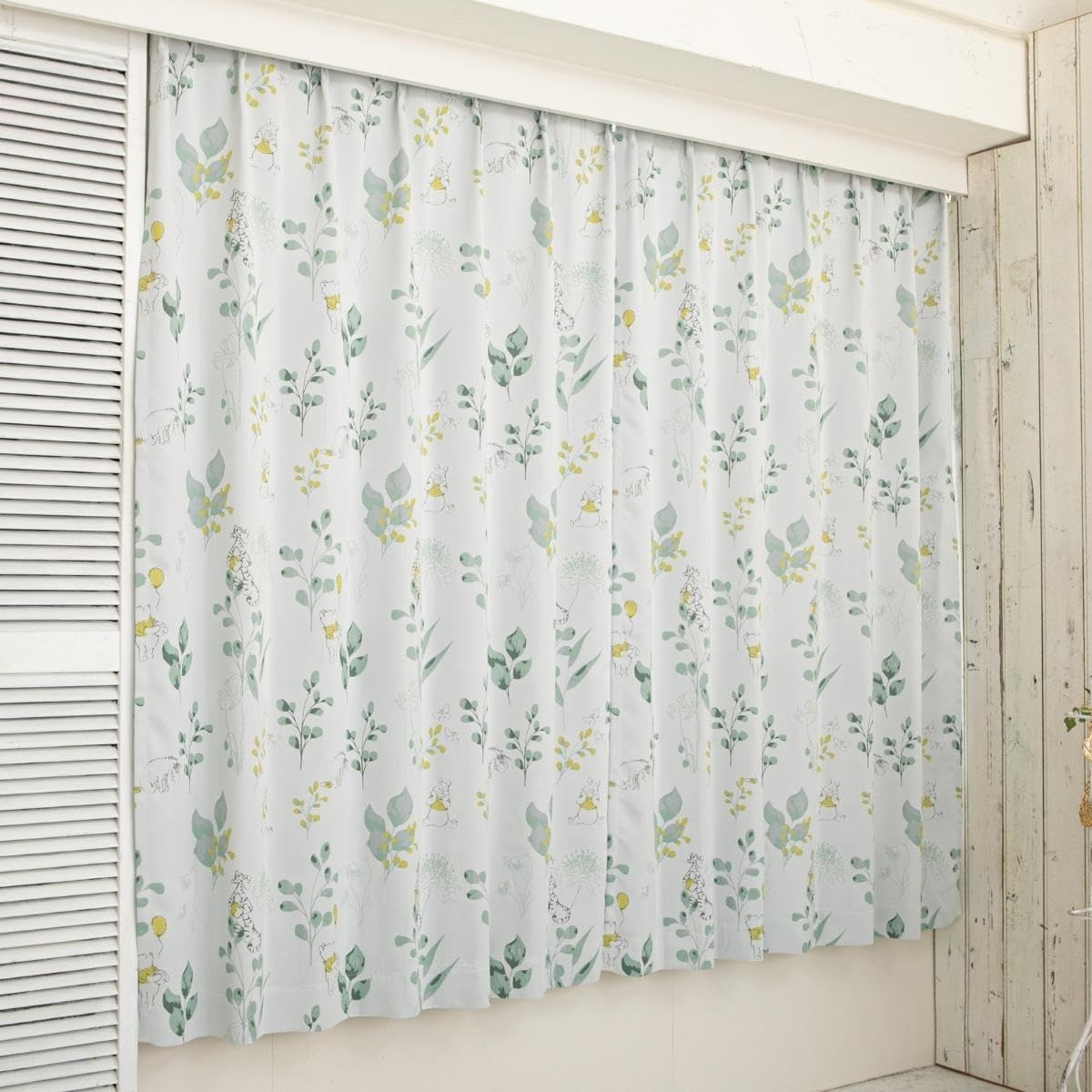 Disney Pooh Winnie the Pooh Grade 2 Blackout Heat Shielding Curtain Width 100 x 178cm Length Set of 2 Disney Tigger Pooh Eeyore Washable Character SB-610-D