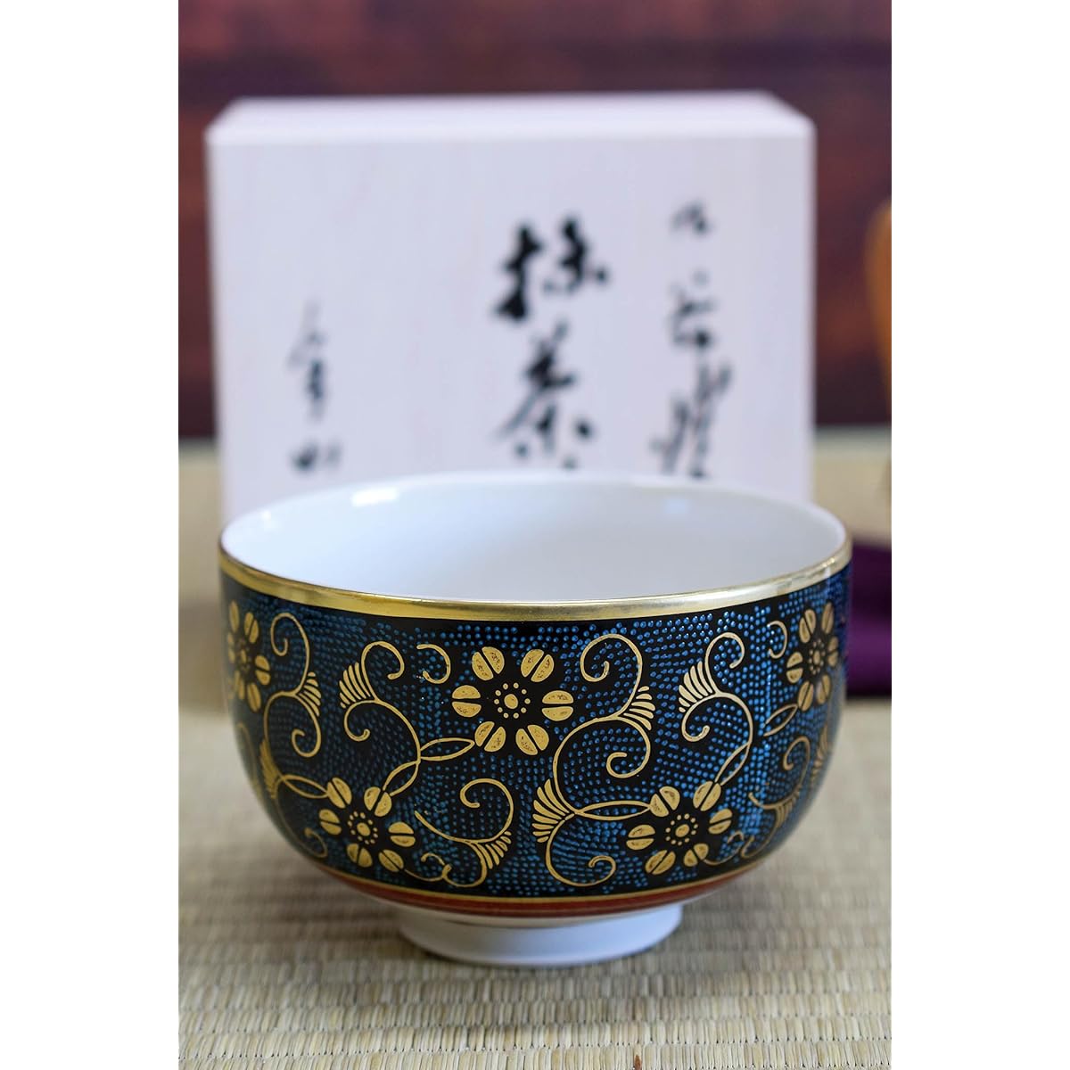 Matcha bowl, pottery, tea utensils, Kutani ware, matcha tea bowl, Aograin Tessen brand, matcha tea bowl, Japanese tableware, made in Japan