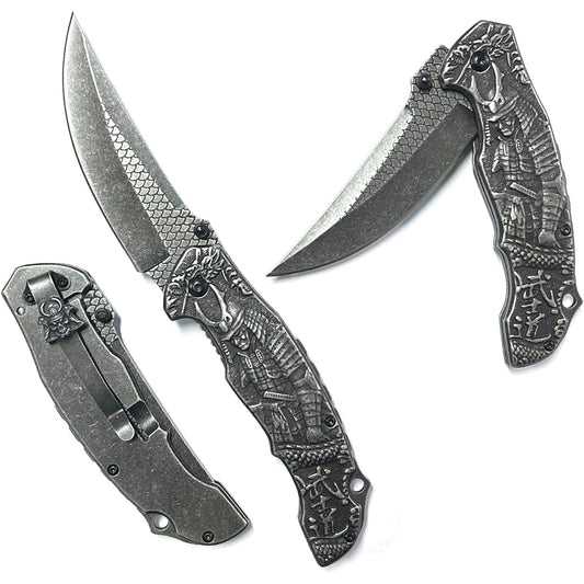 Irai Utaki Folding Knife, Outdoor Knife, Blade Length 9cm, Folding [Bushido] Embossed Craft, Includes Thumb Stud, Good Sharpness, Outdoor, Camping, Mountain Climbing, DIY, For Emergencies