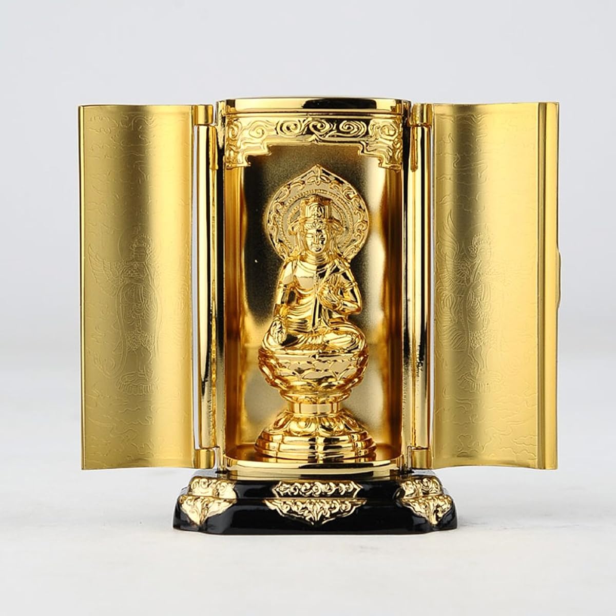 Buddha statue Kokuzo Bodhisattva with Zushi (gold plated/24K gold) Buddhist sculptor: Keiaki Watanabe Prototype_ (born in the Year of the Ox and Tiger) Zodiac Guardian Principal Image Zodiac Takaoka Bronzeware (Kokuzo Bosatsu)