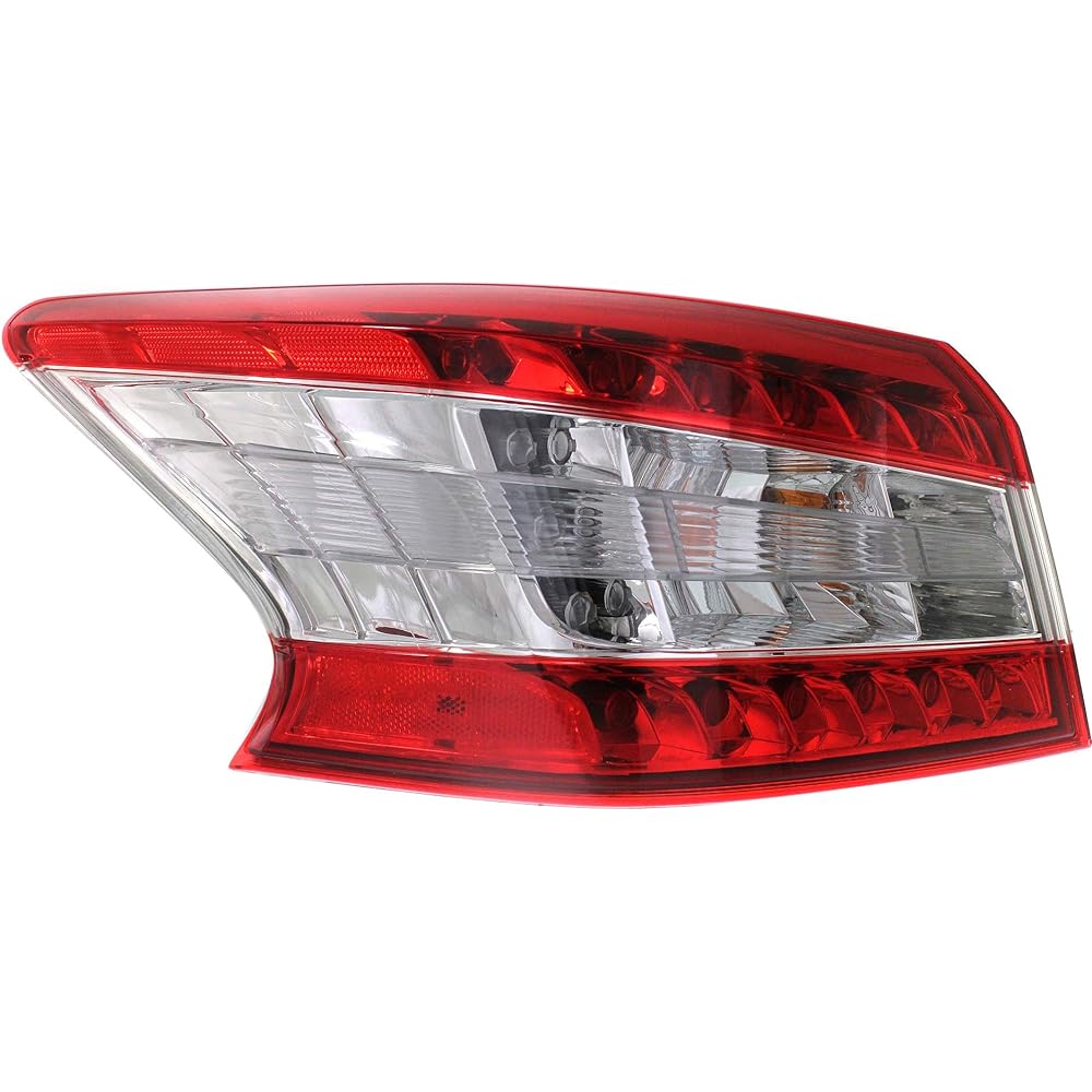 Tail Light Assemblies 2013-2015 Nissan Centrico outerwear corresponding to the driver's seat side