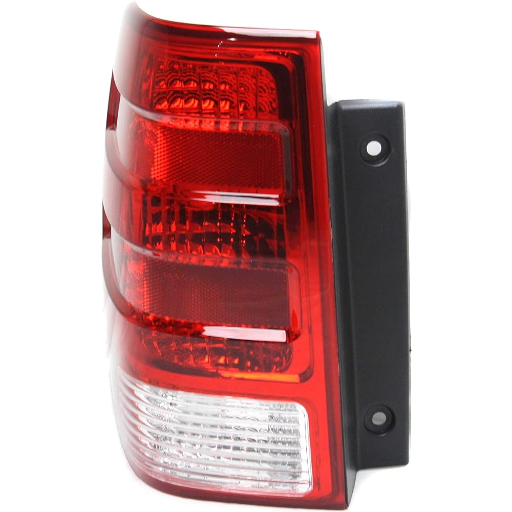 EVAN-FISCHER Tail Light Lens and Housing 2003-2006 Ford Expedition-CAPA driver's seat side