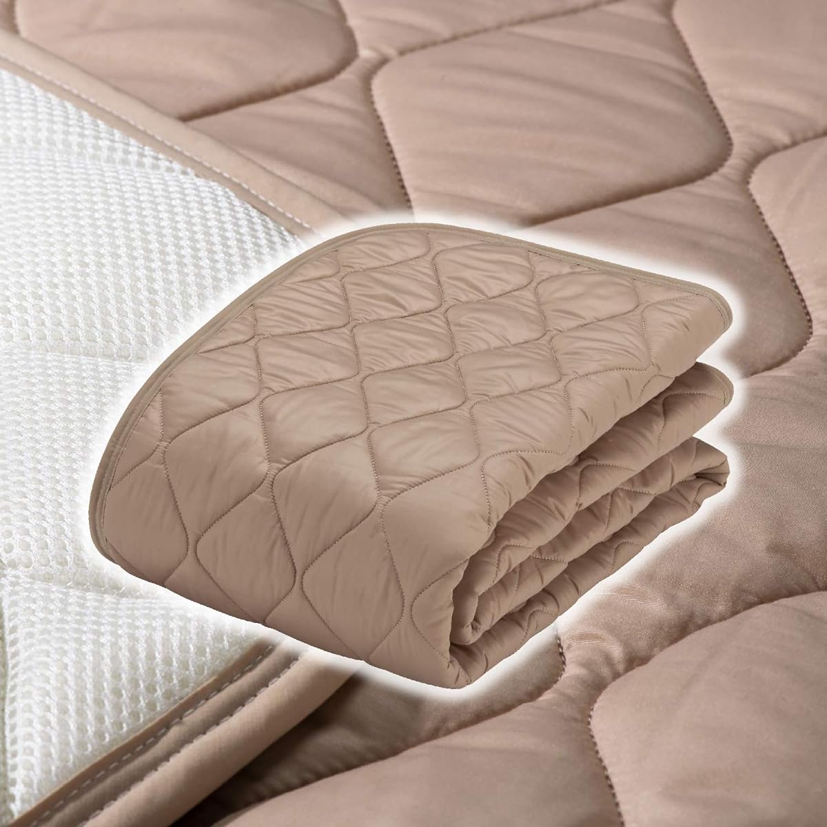 [Genuine French Bed Product] Bed Pad Light Brown King (195 x 195 cm) "Wool Mesh Bed Pad" Made with British wool cotton Washable The warmth of wool and the breathability of mesh make it usable in all seasons 360113860