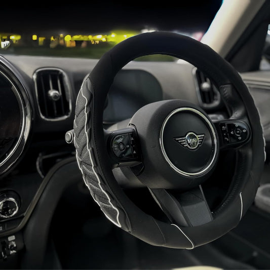 The ZERO Car Steering Wheel Cover Steering Wheel Cover Anti Accident Anti Slip Luxury Gift Present Zero (White)