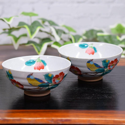 Married couple's bowl, stylish tableware, Kutani ware, pair, rice bowl, camellia and bird, pottery, bowl, brand, Japanese tableware