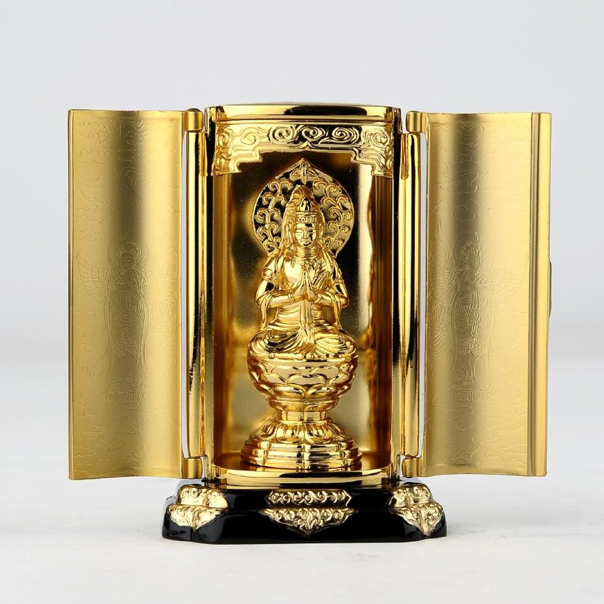 Buddha statue Seishi Bodhisattva with Zushi (gold plated/24K gold) Buddhist sculptor: Keiaki Watanabe Prototype_ (born in the year of the horse) Zodiac guardian main image Zodiac Takaoka bronzeware (Seishibosatsu)