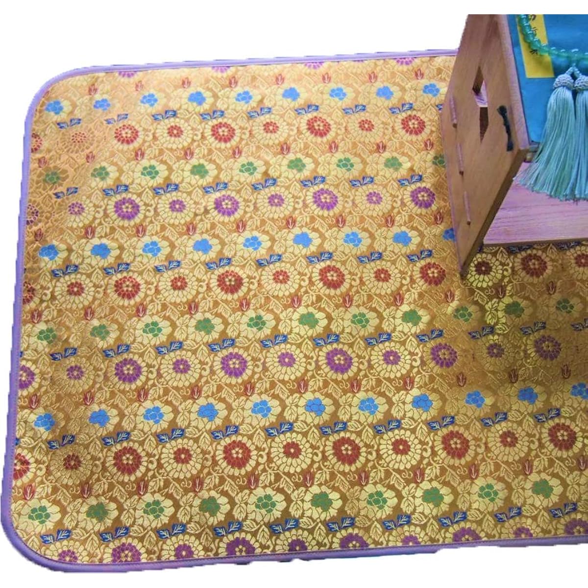 Fireproof mat, for Buddhist altars, fireproof treated mat, rug in front of Buddhist altar, flame retardant felt (chrysanthemum, edge area, special product B 105 x 50cm)