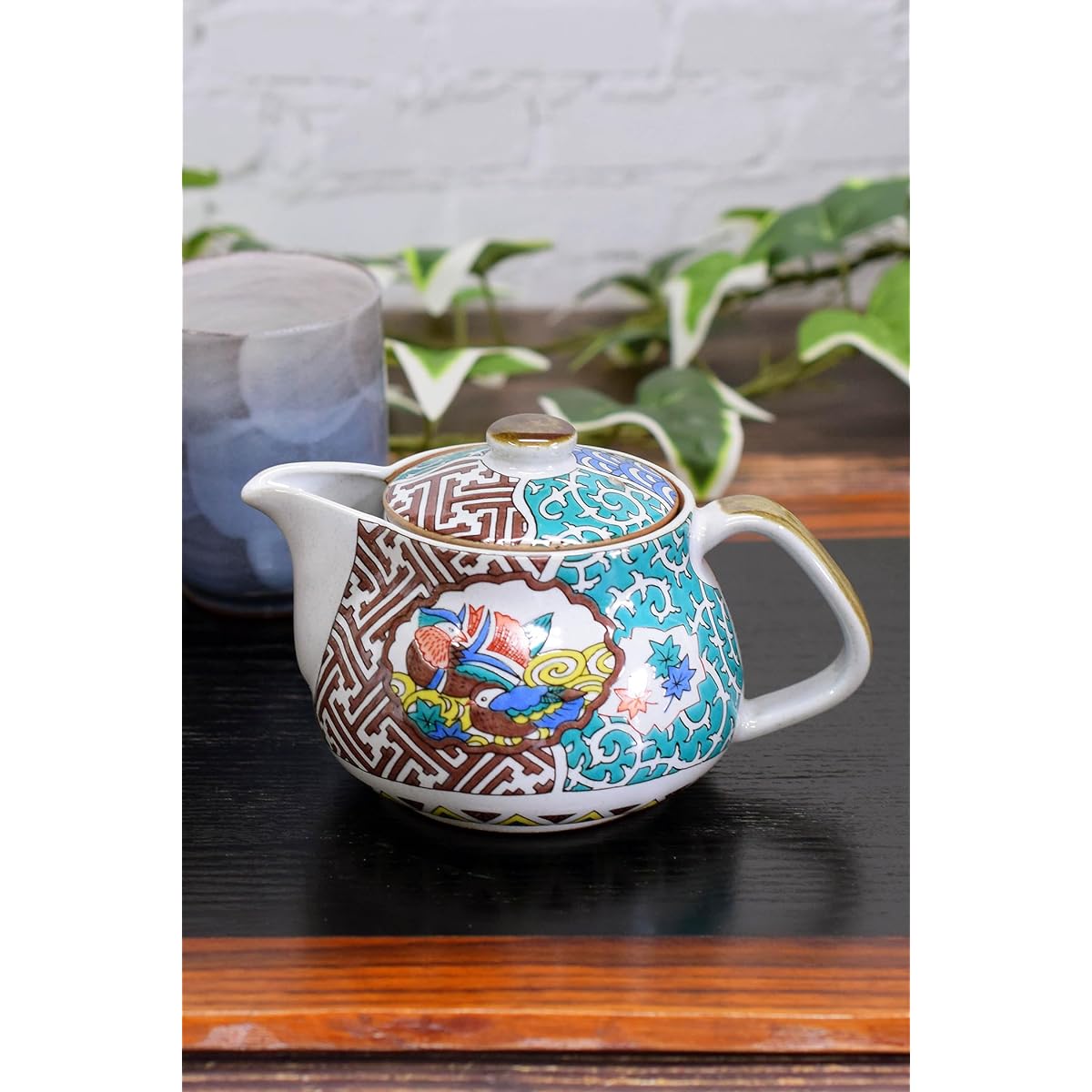 Teapot Stylish Tableware Kutani Ware Pot Old Kutani Kacho Pottery Brand Japanese Tableware Made in Japan Comes with Tea Strainer Net