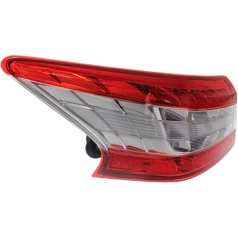 Tail Light Assemblies 2013-2015 Nissan Centrico outerwear corresponding to the driver's seat side