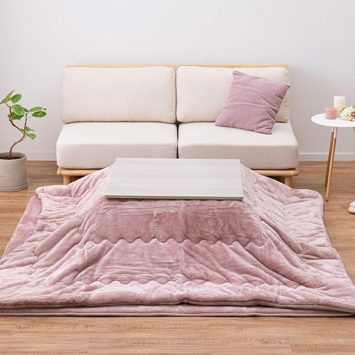 Hagiwara Kotatsu Futon, Pink, Approx. 190 x 190 cm, "Meringue Touch", Machine Washable, Flannel Fabric, Dull Color
