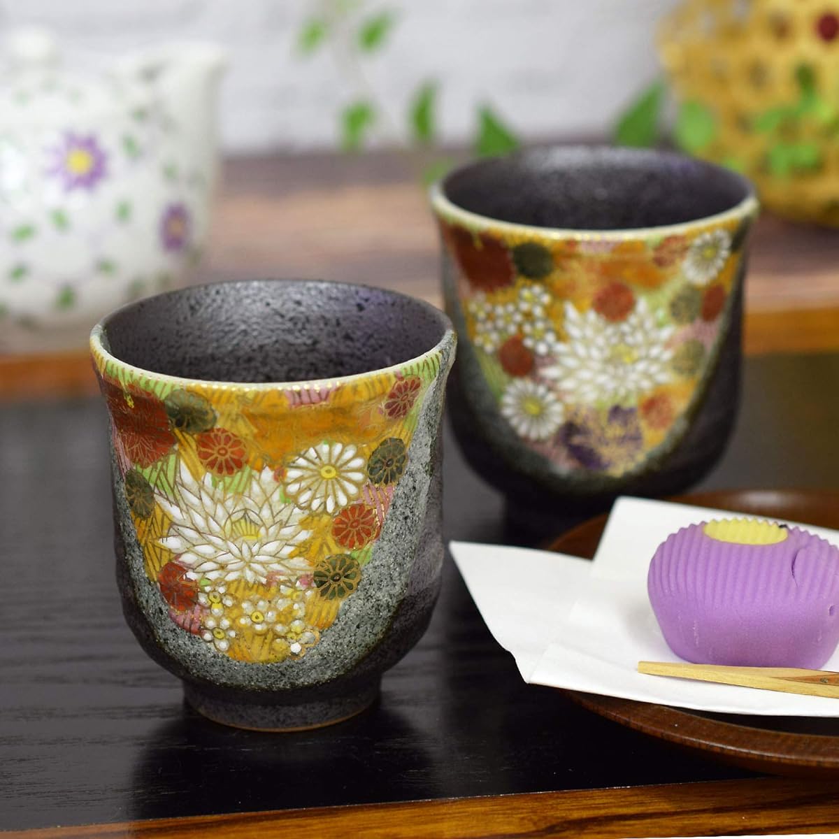 Teacup Pair Stylish Kutani Ware Couple Teacup Kinkazume Teacup Ceramic Brand Japanese Tableware Made in Japan
