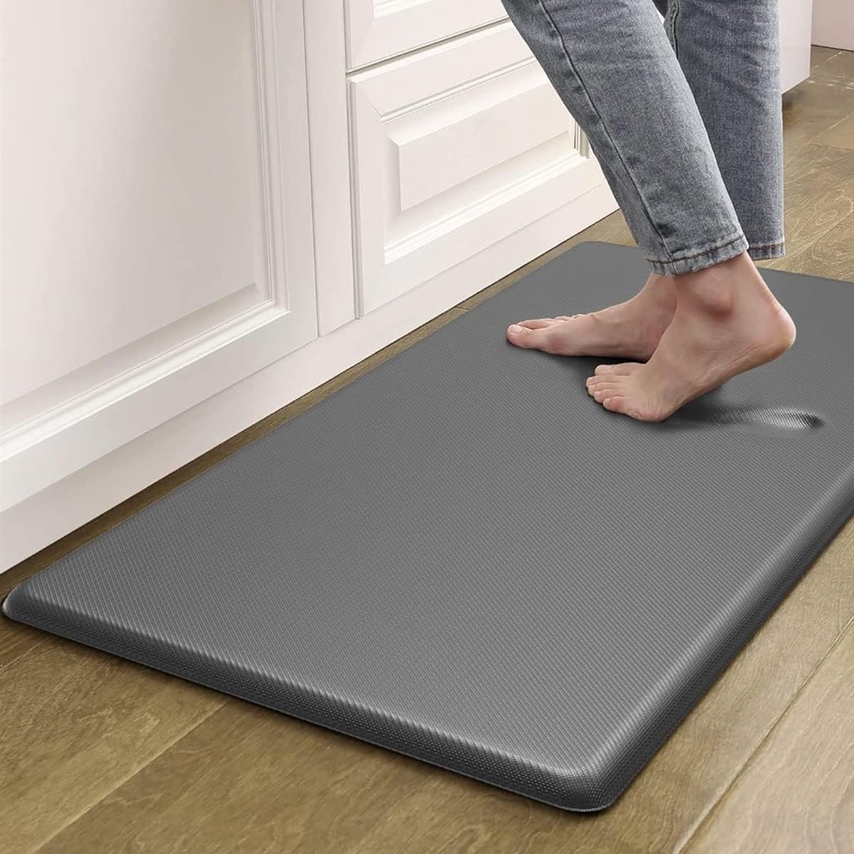 Kitchen Mat, Wipeable Memory Foam Cushion, Comfortable to Stand on, Soft, Extra Thick, 18mm Thickness, Kitchen Mat, Water Repellent, Stain Resistant, Anti-Slip, Surface PU Leather (50 x 180, Gray)