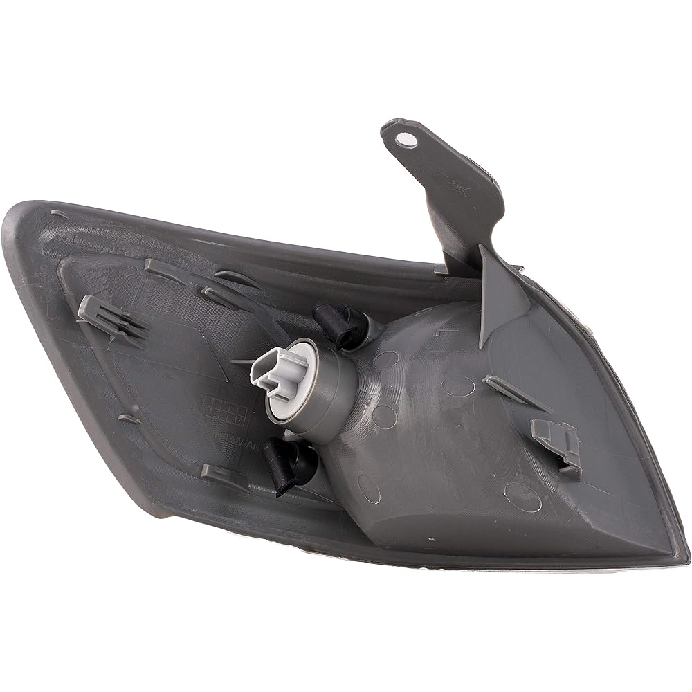 Dorman 1631071 Toyota Camry Passenger Side Parking / Turn Signal Light Assembly