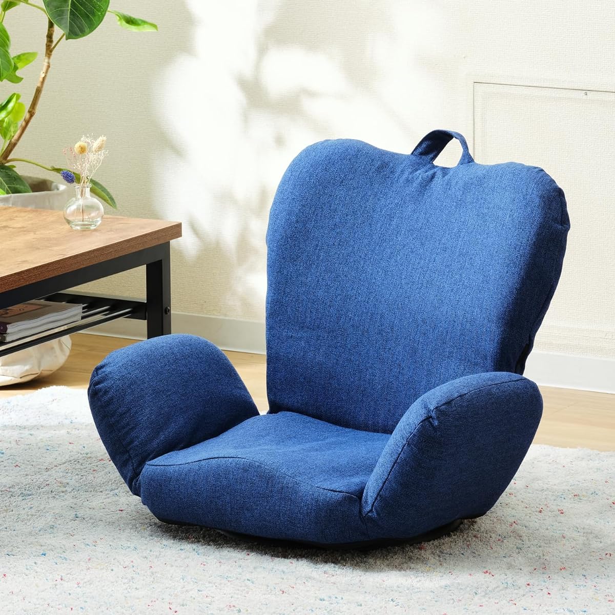 Doshisha Seat chair with 360 degree rotation for easy posture Three-dimensional structure to maintain a posture that is less tiring Pelvic correction Prevents lower back pain Comes with armrests Stylish and cute compact Reclining function Can be folded a