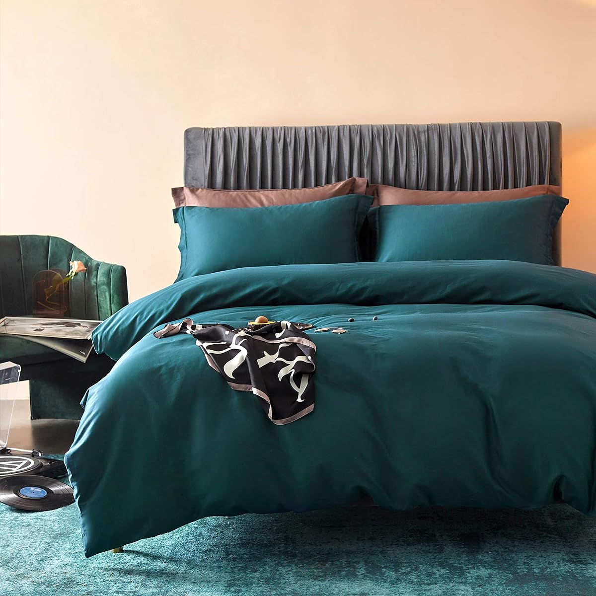 MILDLY Duvet Cover Double 4 Piece Set 100% Egyptian Extra Long Cotton Duvet Cover Set Double: Duvet Cover Fitted Sheet Pillowcase*2 / 300TC Satin Style: Good to the touch and highly breathable For those who want to stay healthy with a good night's sleep