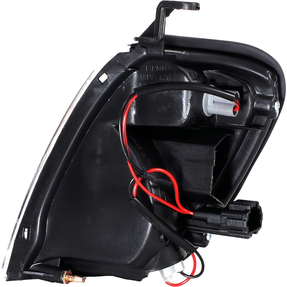 Dorman 1630825 Nissan Front Passenger Side Parking / Turn Signal Light Assembly