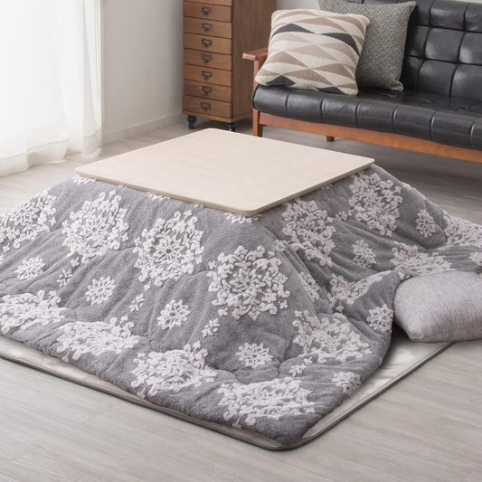 Hagiwara Kotatsu Futon Gray Approx. 190 x 190cm "Scrunchy" Snowflake Damask Pattern Scandinavian Princess Style