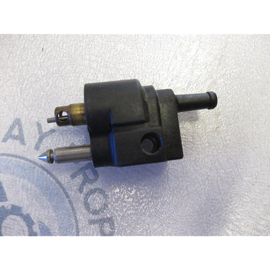 YAMAHA 6G1-24304-02-00 Fuel pipe joint 1 6G1243040200