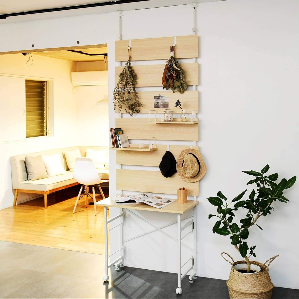 [Yamazen] Tension Partition Folding Desk 3-in-1 (Display/Storage/Desk) 4 Hooks Movable Shelf Easy Folding Computer Desk Width 80 x Depth 43 x Height 230-260cm Assembly Product Wood Natural/White RTD-8040(WN) /WH2) Work from home