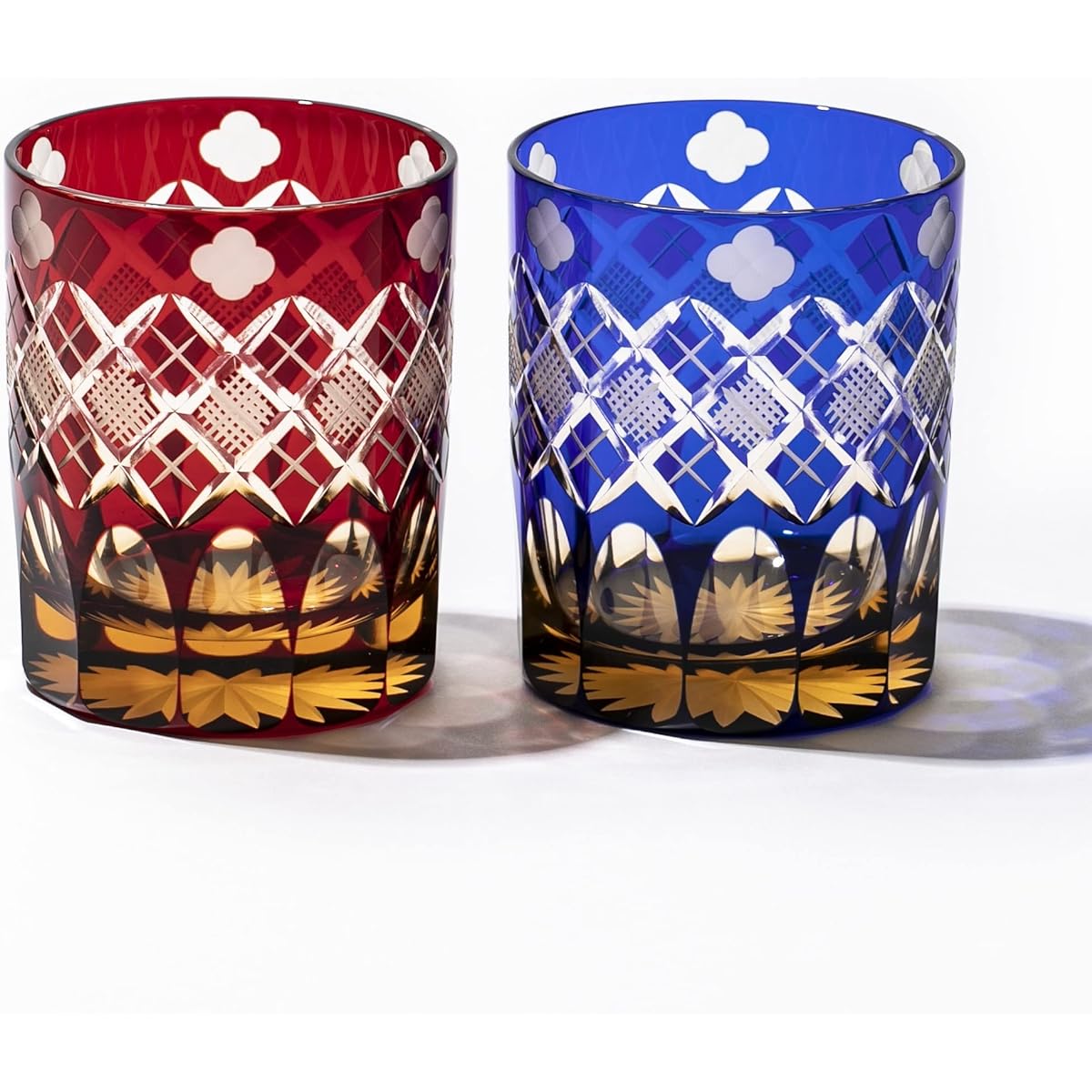 [Taimuro Kobo Official] Edo Kiriko Quatrefoil with Yarai Fish Crest Old Glass Pair (Amber Red/Amber Ruri) TB94429ARB Wooden Box Made in Japan