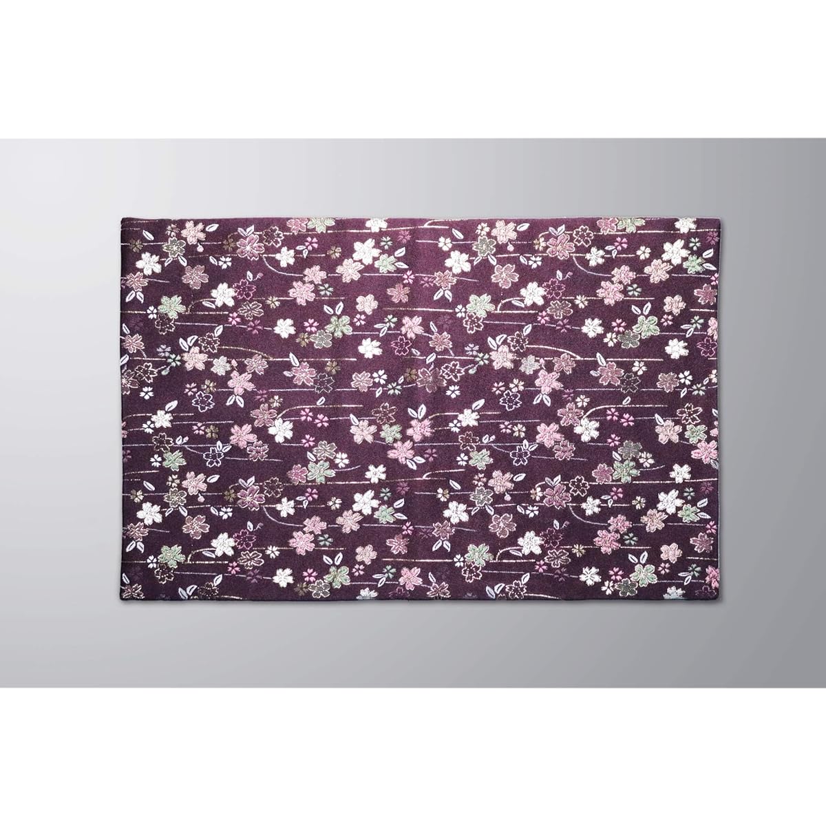 Sutra desk hanging, Sakura pattern, Sutra desk mat, Sutra desk mat, flame retardant treatment, high quality gold brocade rug, Kyoto Buddhist altar Isemura Shuren (No. 22, Purple)