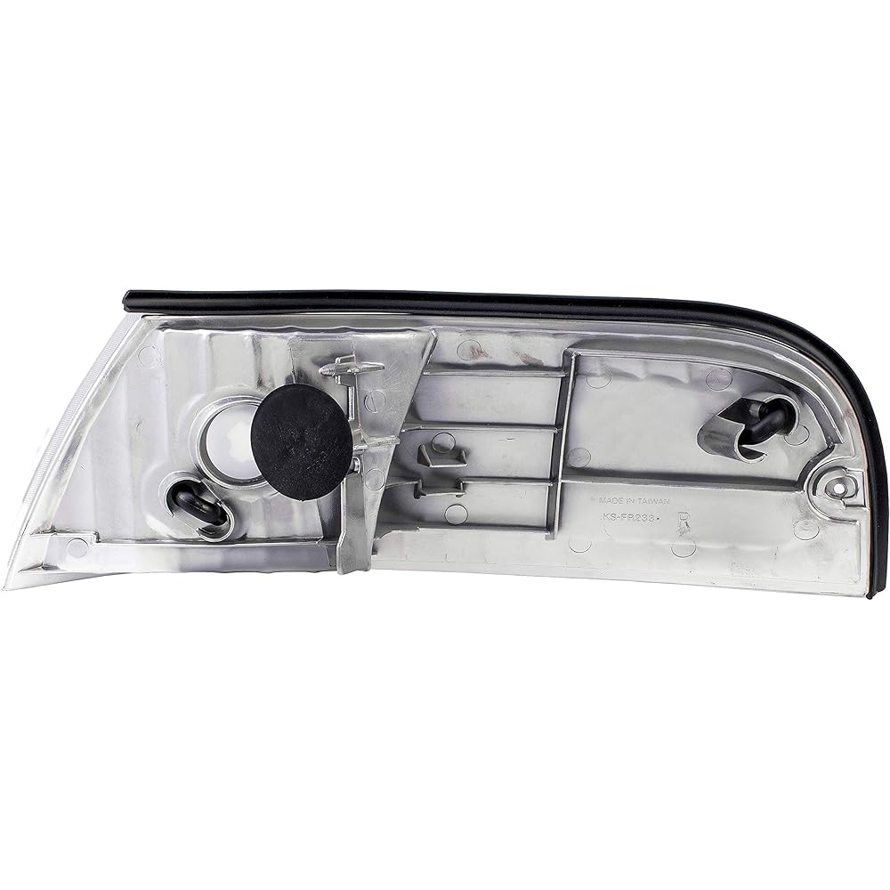Dorman 1630303 Ford Crown Victoria Front Passenger Side Parking / Turn Signal Light Assembly