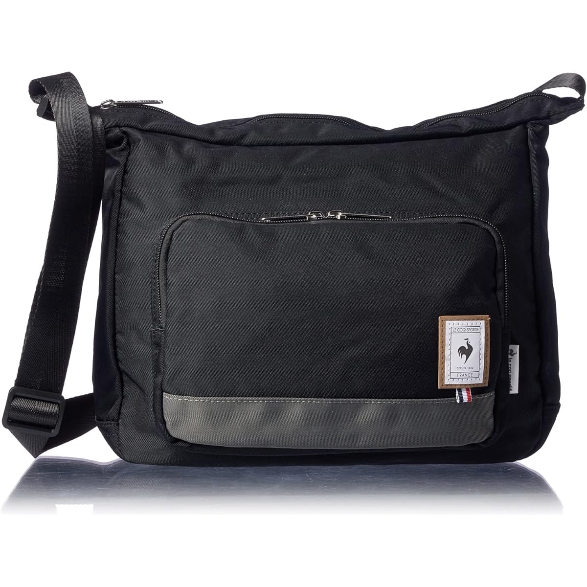[le coq sportif] Water repellent antibacterial deodorant Andy Lee bicolor shoulder bag