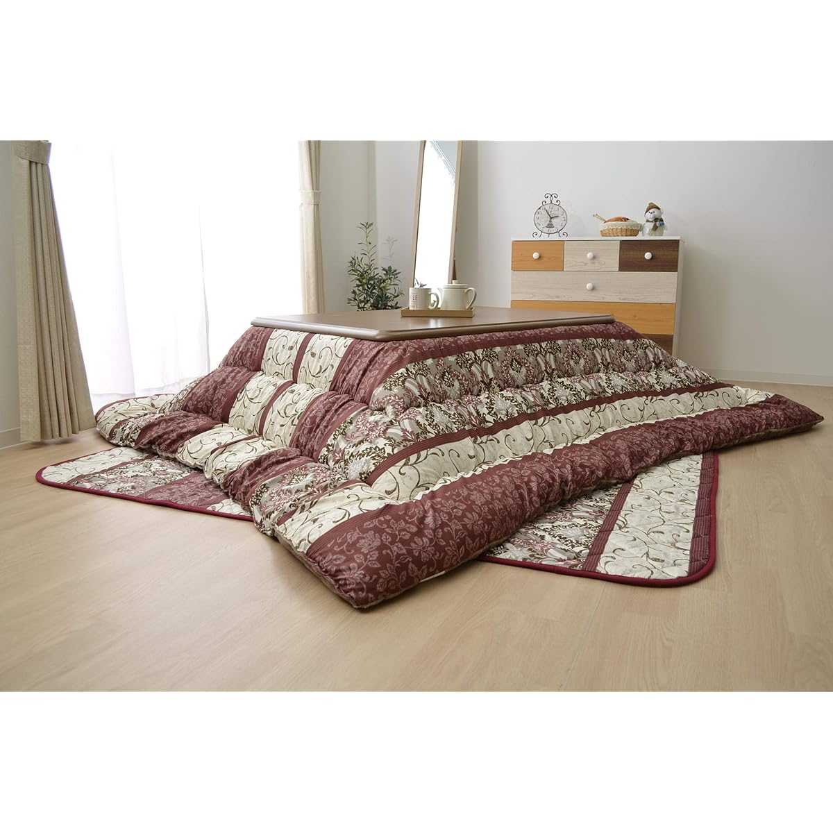 Ikehiko Kotatsu Futon Large Rectangular Viola Approx. 205 x 315 cm Red Classic Made in Japan #5970469