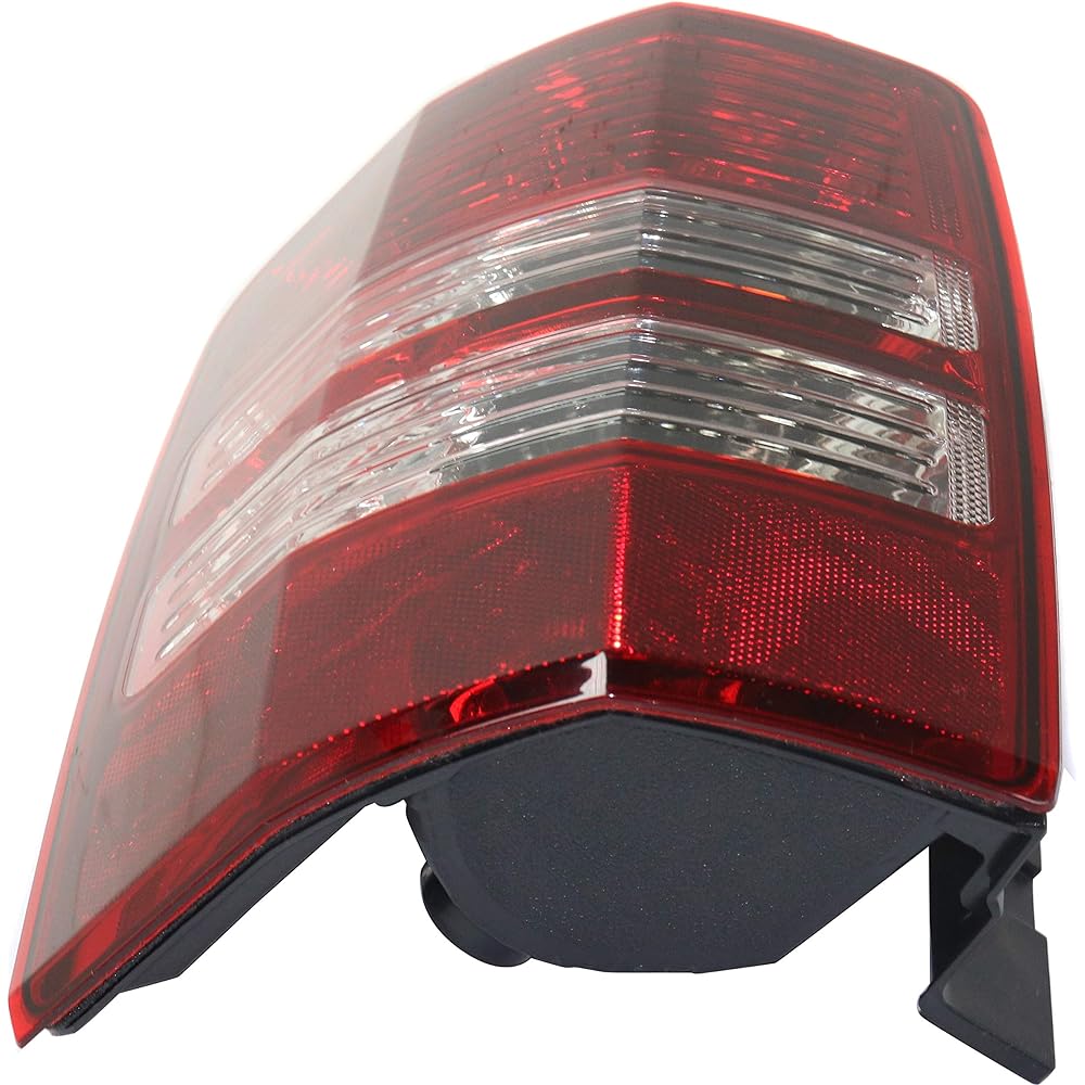 Tail Light Assembly 2008-2012 JEEP LIBERTY Corresponds to the driver's seat side