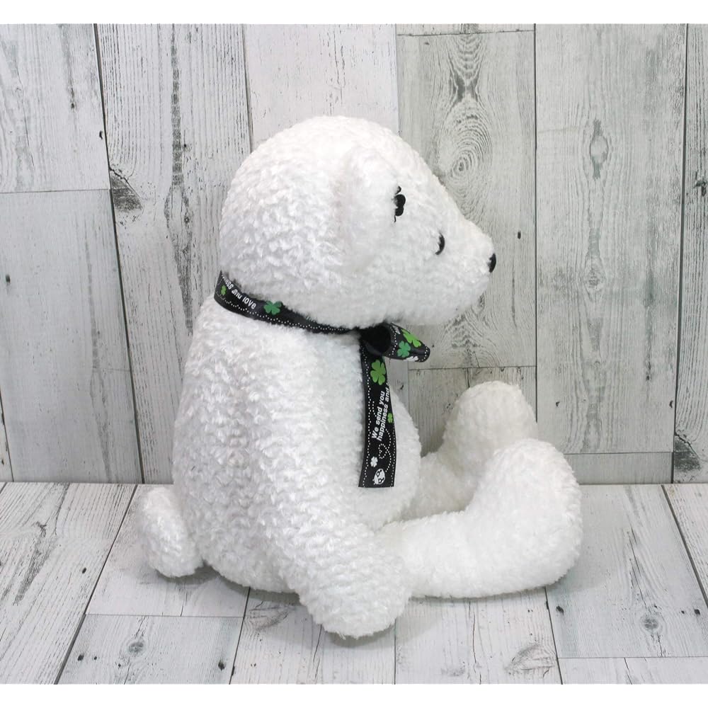 Bear that brings happiness Chic M White