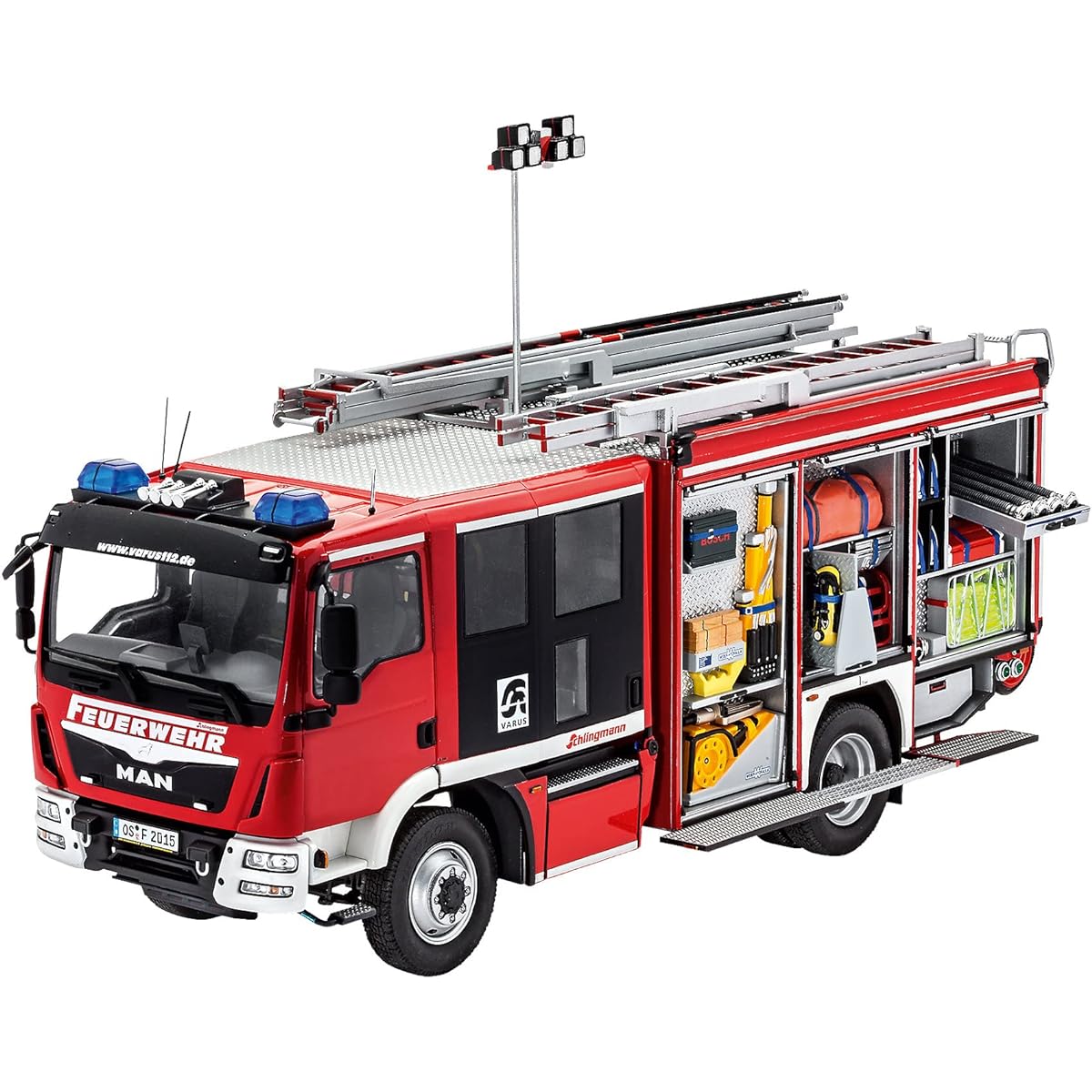 German Level 1/24 Schlingmann HLF 20 VARUS 4x4 Plastic Model