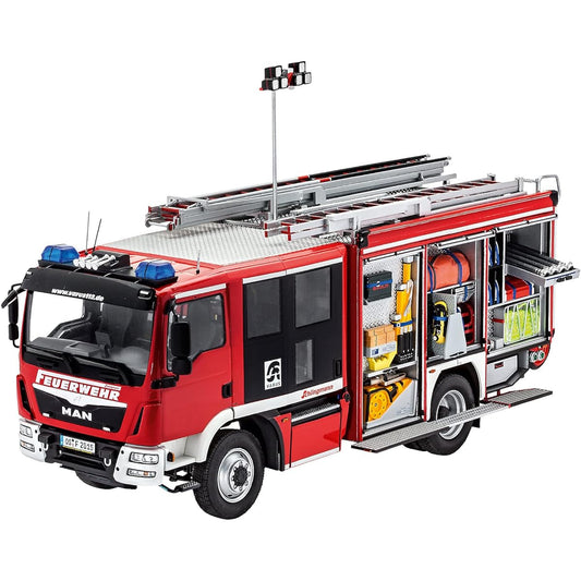German Level 1/24 Schlingmann HLF 20 VARUS 4x4 Plastic Model
