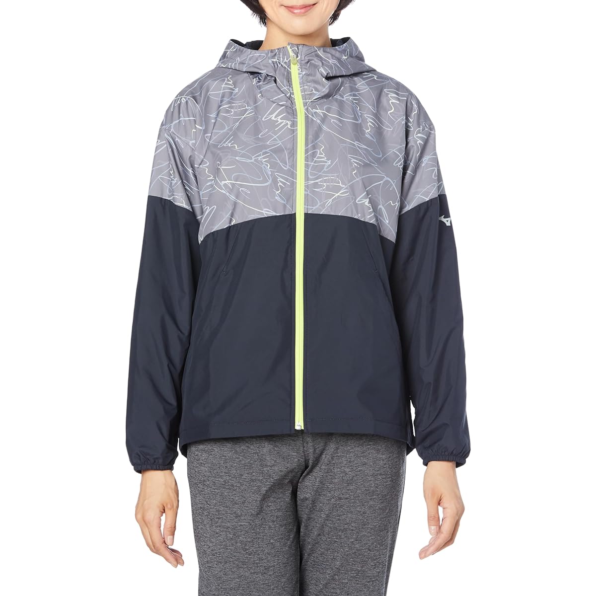 [Mizuno] Training Wear Breath Thermo Warmer Jacket Moisture Absorption Heat Generating 32MEA831 Women's