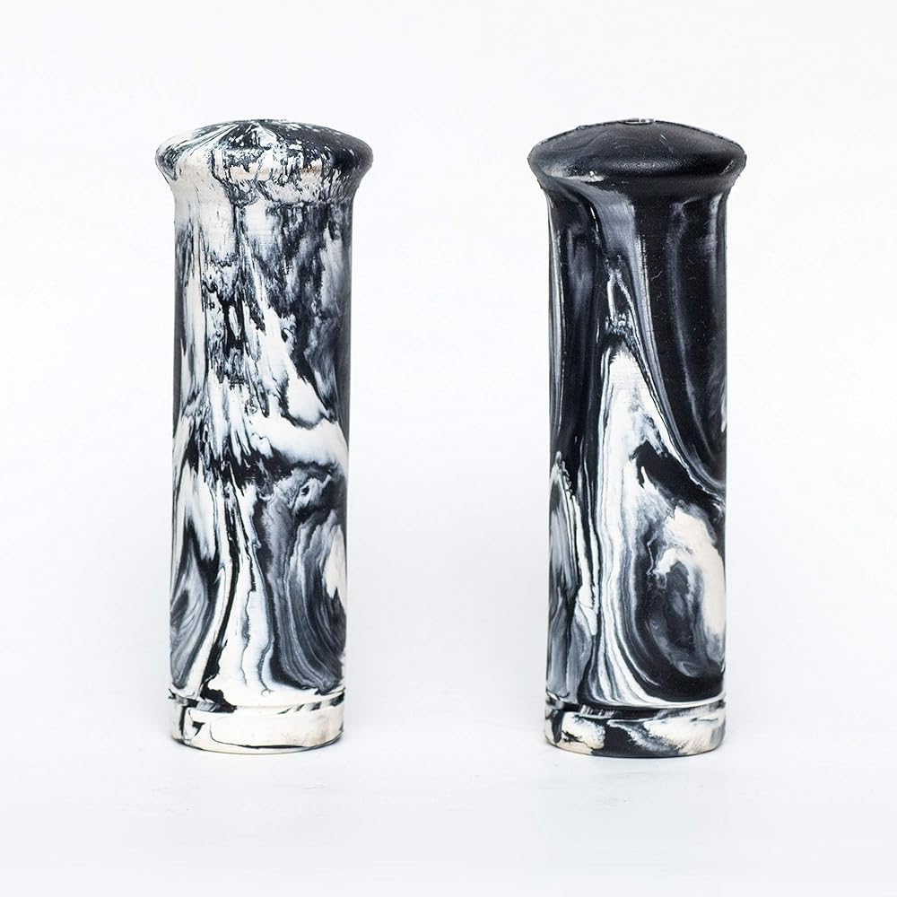 Marble grip black and white for Harley 1 inch nice motorcycle...