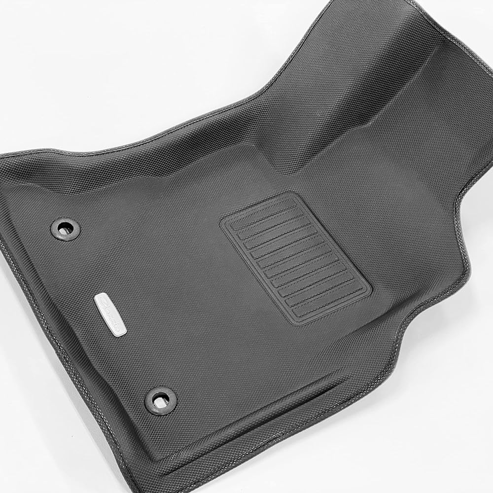 Clazzio Floor Mat 3D Type Set for 1 Hilux GUN125 H29/9~ NEW Rubber Type Black ET-1200 [5EETB1200K]