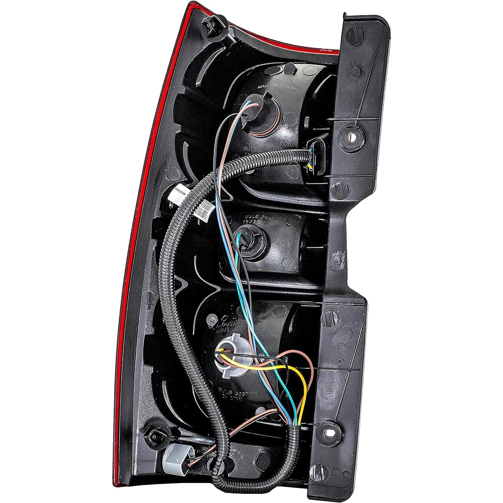 Dorman 1611385 Chevrolet Passenger Side Tail Light