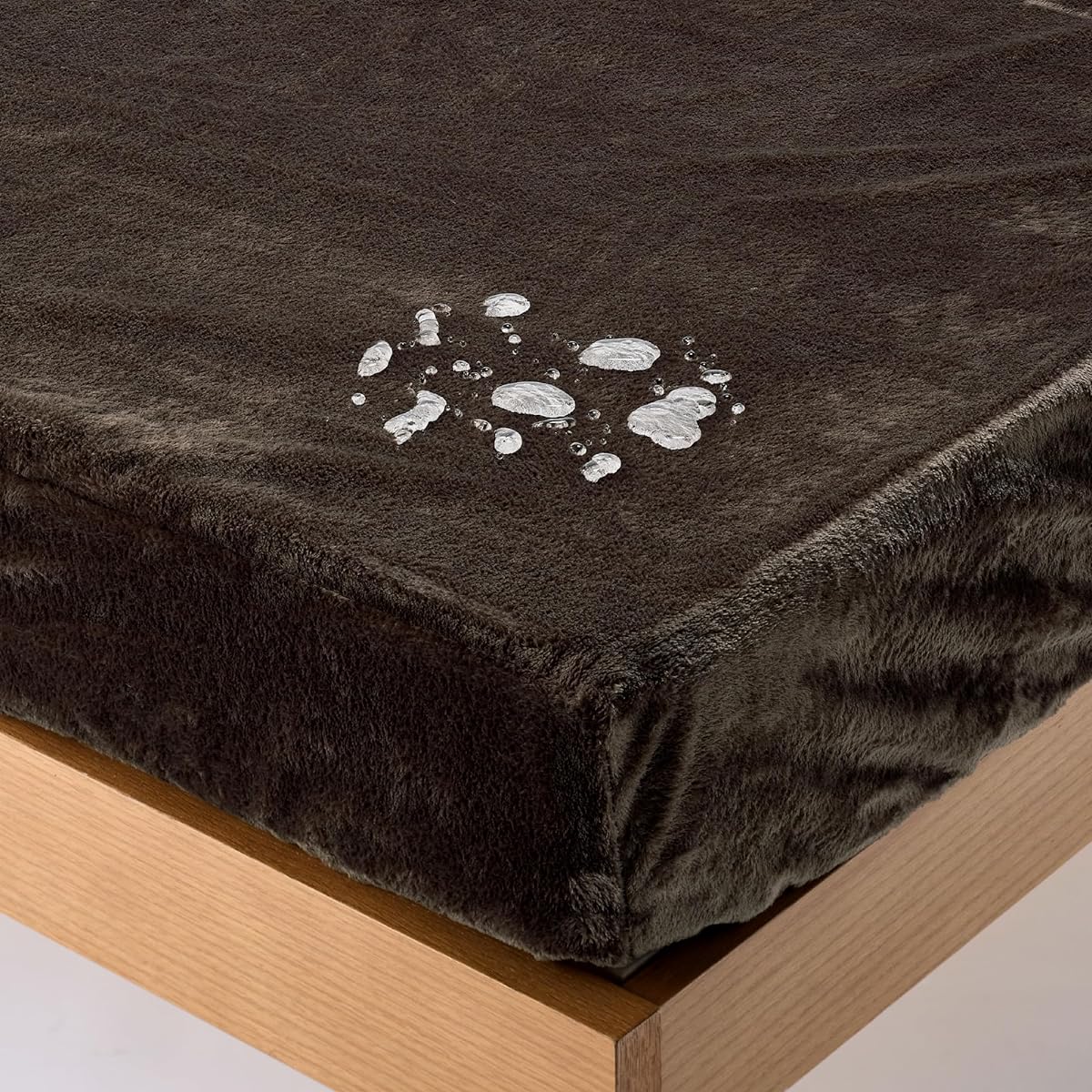 AQUA Warm Waterproof Sheet Fitted Sheet Winter Wide King (200 x 200cm) Brown mofua Premium Microfiber Waterproof to the sides Nursing care Bedwetting Blood stain prevention (Former company name: Nice Day) 50617806