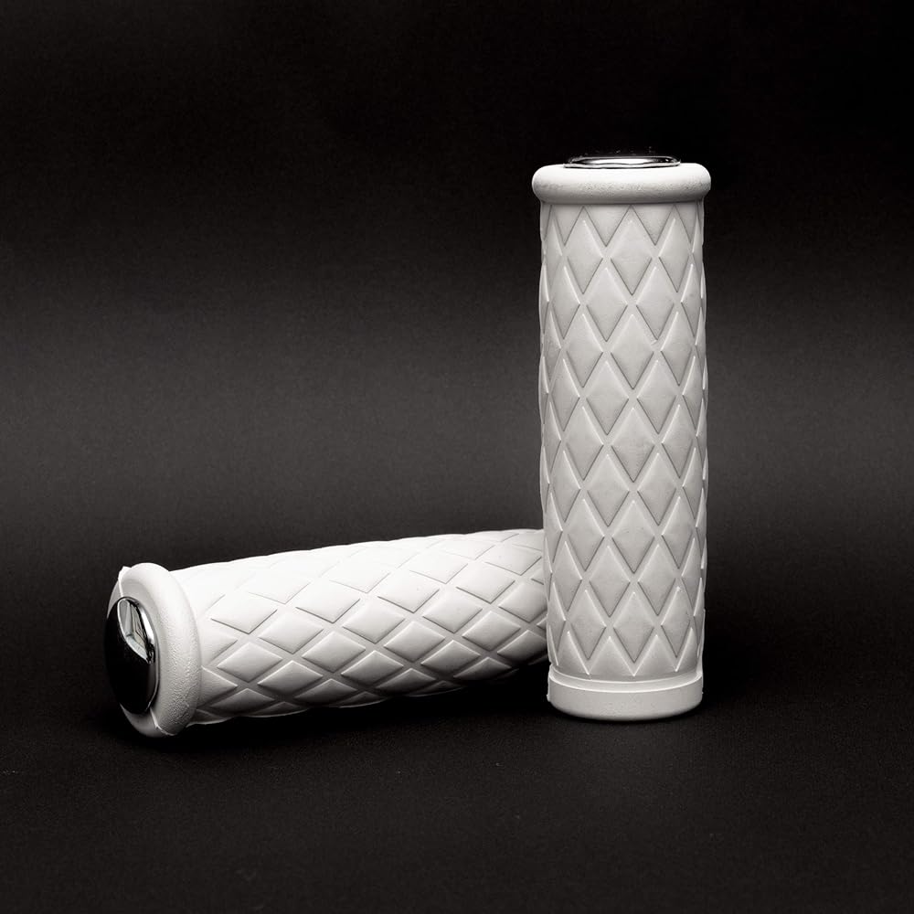 Diamond grip white for Harley 1 inch nice motorcycle...