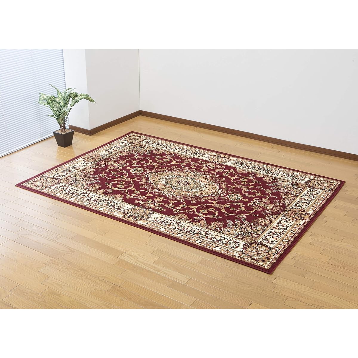 Family-life Rush Red 4.5 tatami (240x240cm) Persian pattern Wilton woven carpet