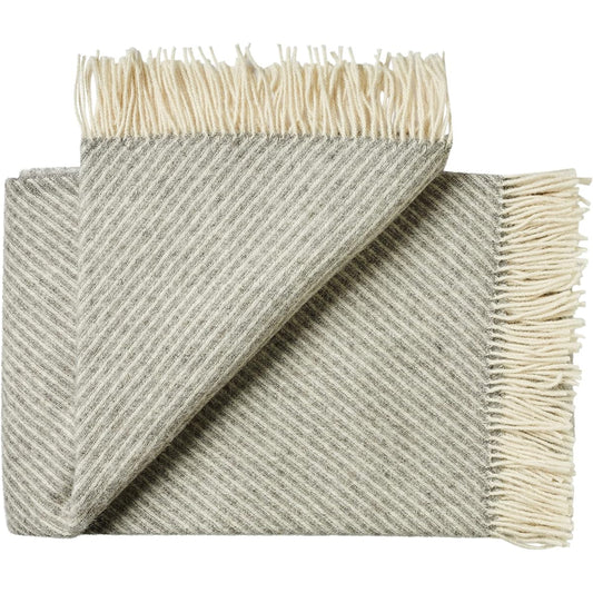 Silkeborg Uldspinderi Halfket Bornholm Nordic Gray 85x130cm in gift box 10210103-GB