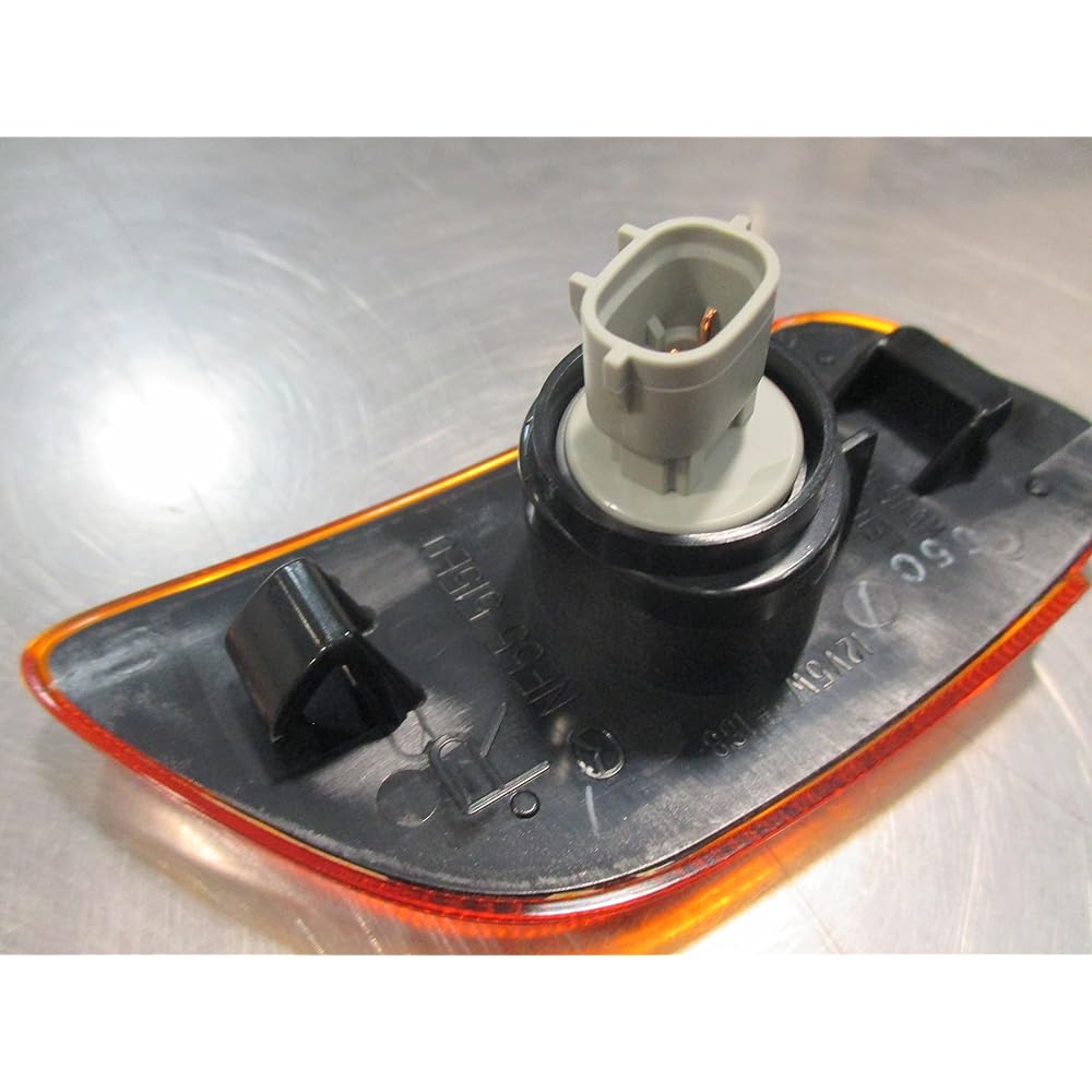Mazda Genuine Parts NE55-51-5E0A The passenger side front signal light
